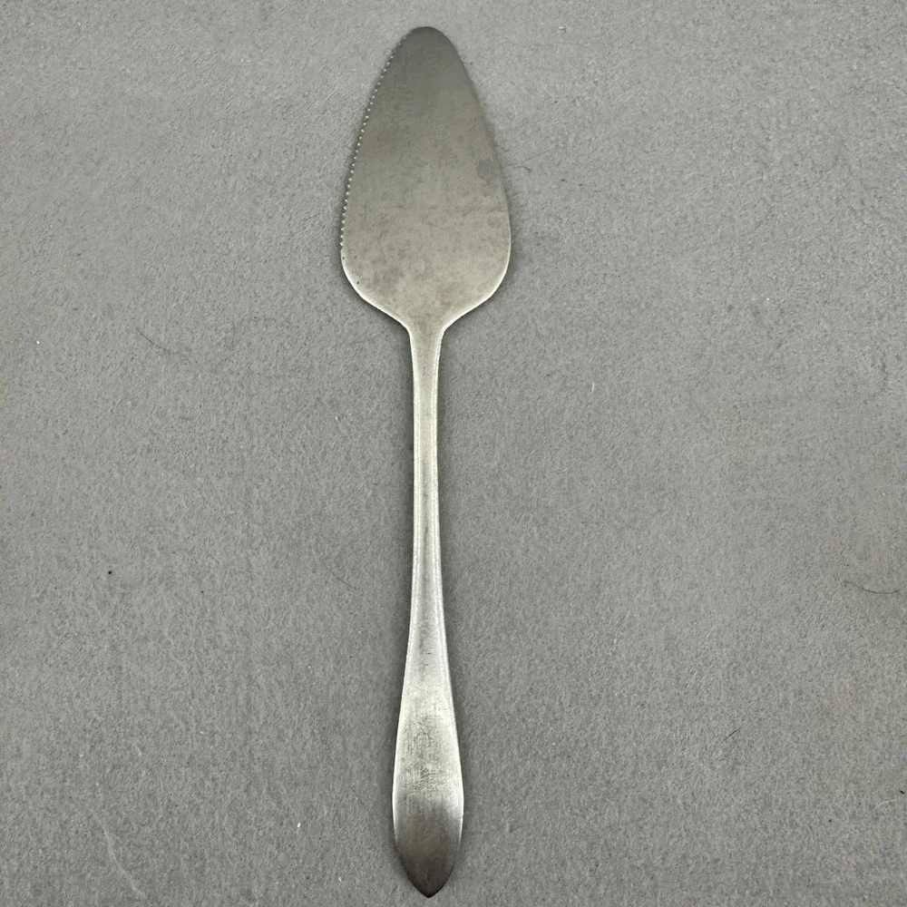 Vintage Silhouette Cake Server‎ Stainless Steel Serrated Edge Pie Dessert
